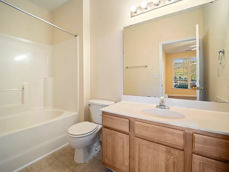 1511 Kudrow Ln — Photo 21