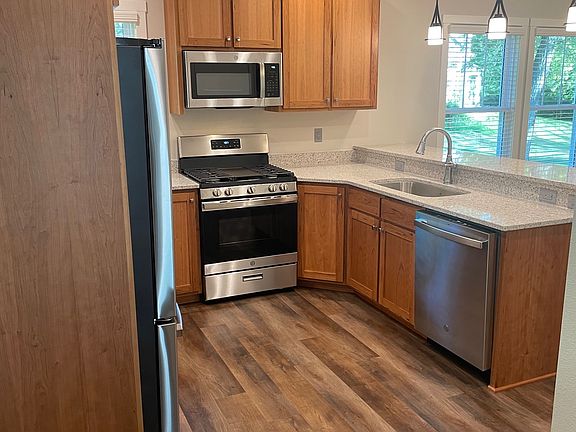 Another kitchen view.