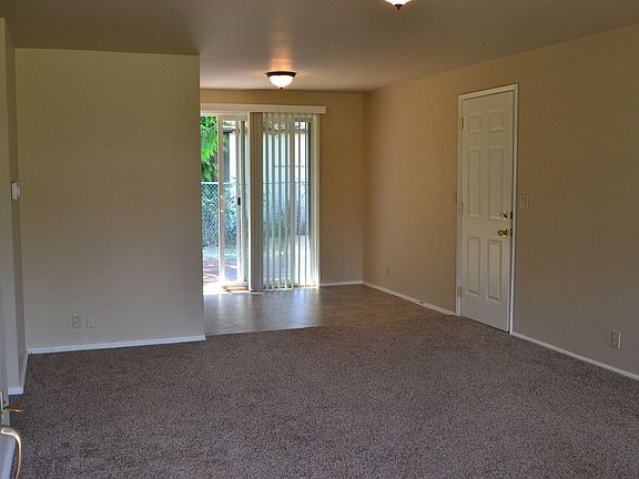 2nd image of 10120 Forest Ct SW