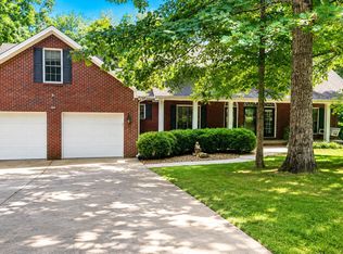 330 Fire Lake Dr, Manchester, TN 37355
