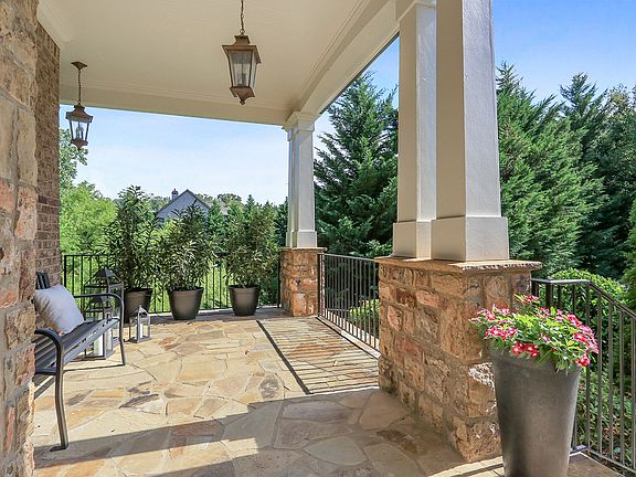 4th image of 4023 Idlewilde Meadows Dr NE