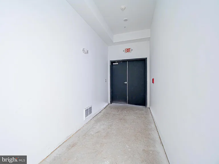2403-2407 W Thompson St #3 — Photo 12