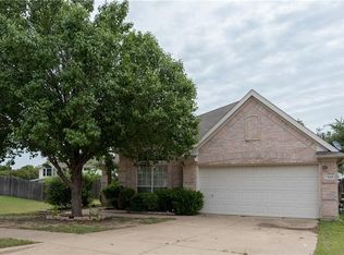 7928 Durgans Hill Ct, Fort Worth, TX 76137