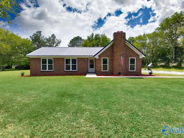 212 Cook Rd, Ardmore, AL 35739