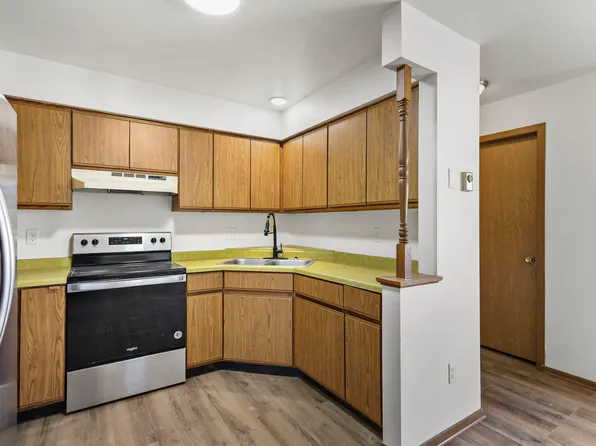 2046 Pierce St #2046, Janesville, WI 53546