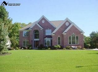 3887 Deer Lake Dr, Medina, OH 44256