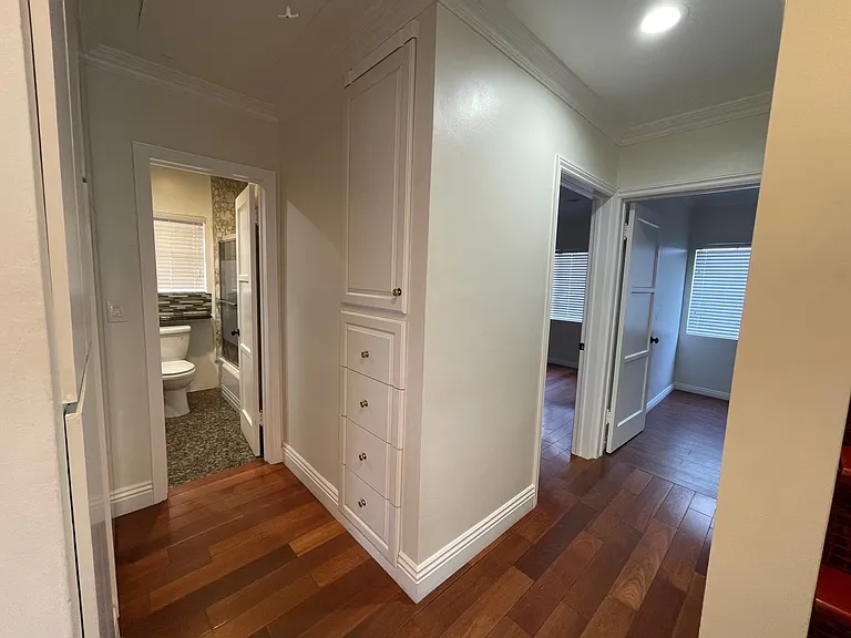 7449 Tujunga Ave — Photo 6