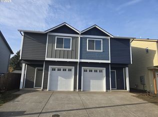 1085 Kennedy St, Woodburn, OR 97071