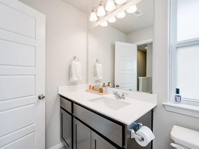 7948 Castelardo Pl — Photo 24