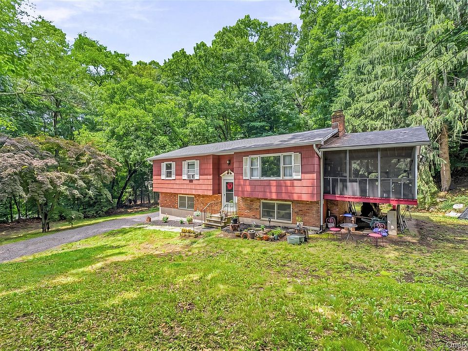 1st image of 26 Maple Drive