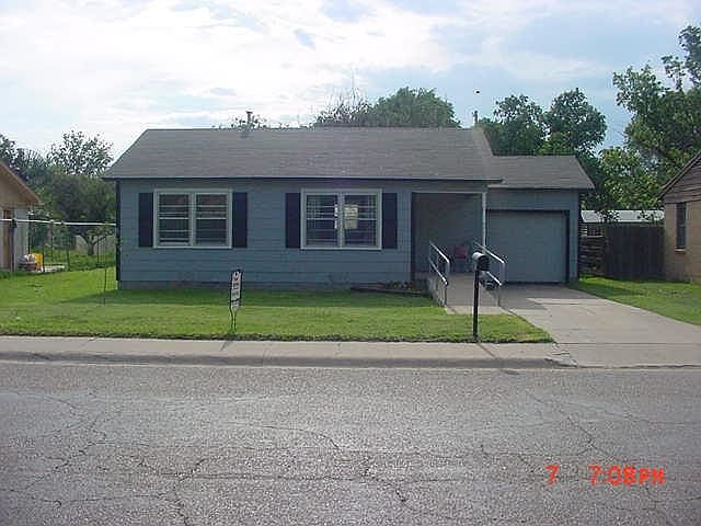1st image of 129 Beach St
