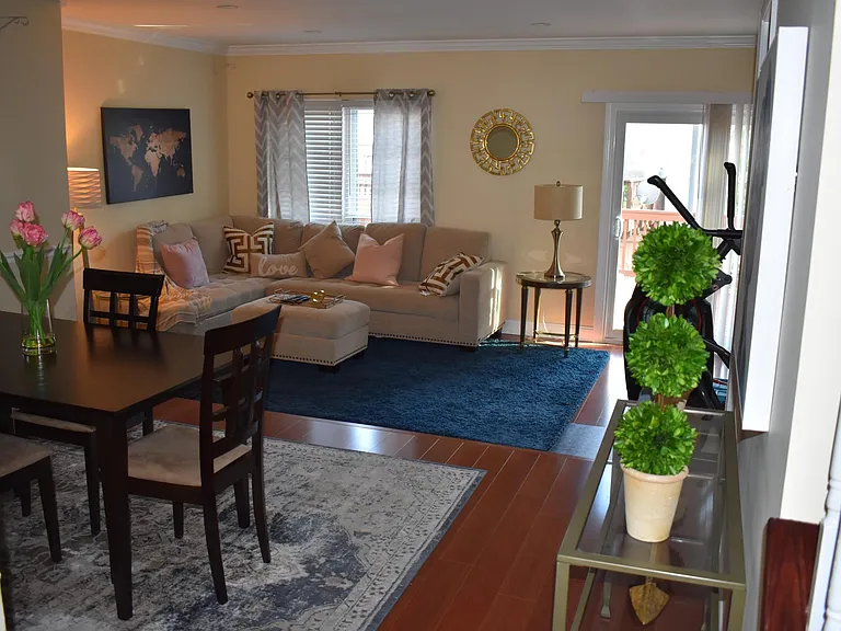 6844 Signature Cir — Photo 5