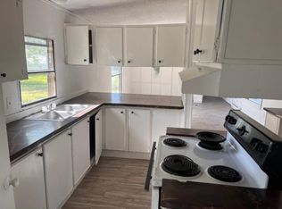 304 Dillon Dr, Clinton, SC 29325