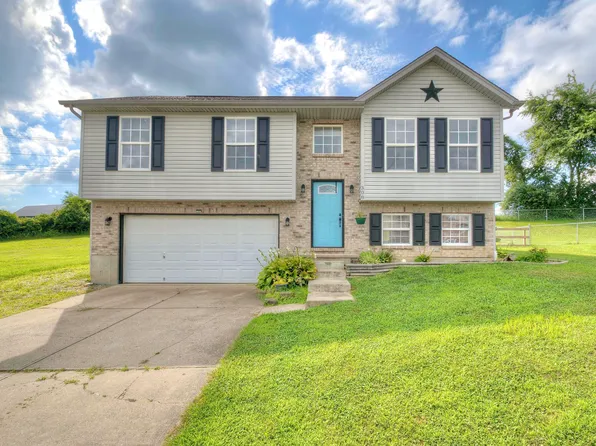 308 Brentwood Dr, Dry Ridge, KY 41035