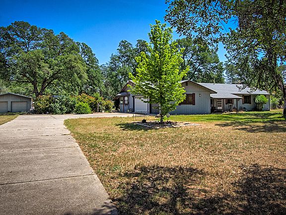 4th image of 3157 Majestic Oak Cir