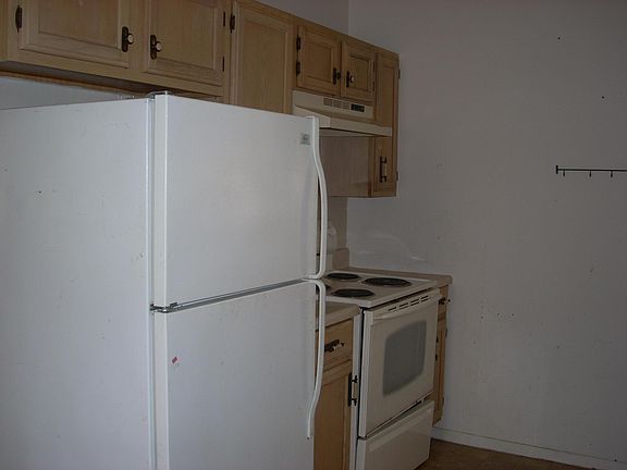 5th image of 750 Altura Street