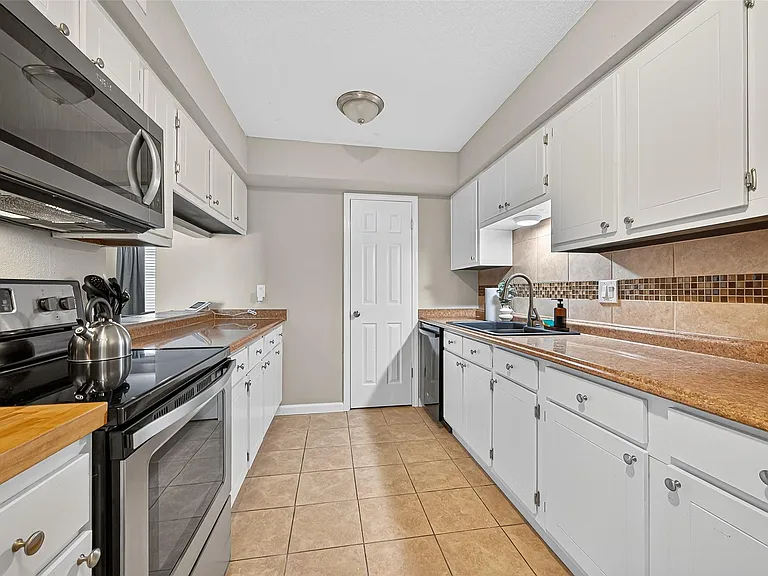 4064 Belle Park Dr #4064 — Photo 23