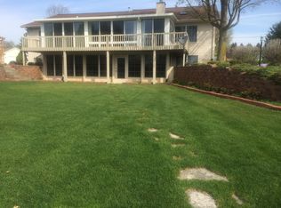 24940 N Shore Dr, Elkhart, IN 46514