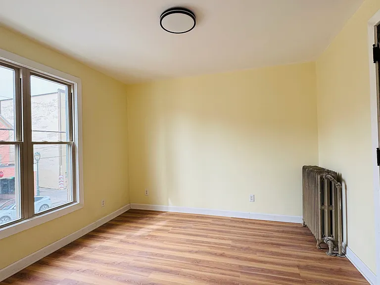 1024 E Brady St #1 — Photo 4
