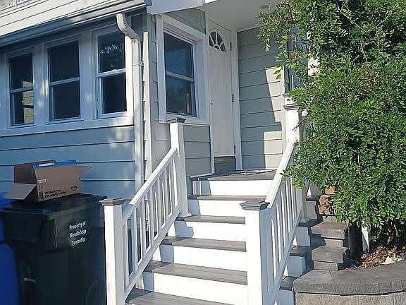 5th image of 26 West St