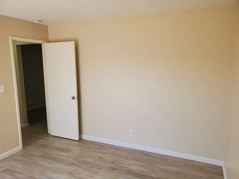 Welcome to Tamarack Gardens! Located in the heart of Sunnyvale — Photo 3