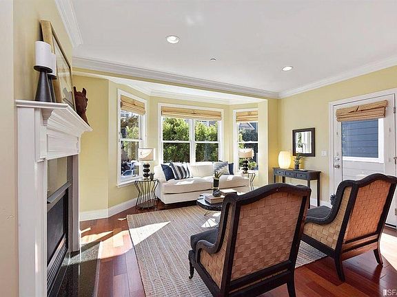4th image of 2070 Golden Gate Ave