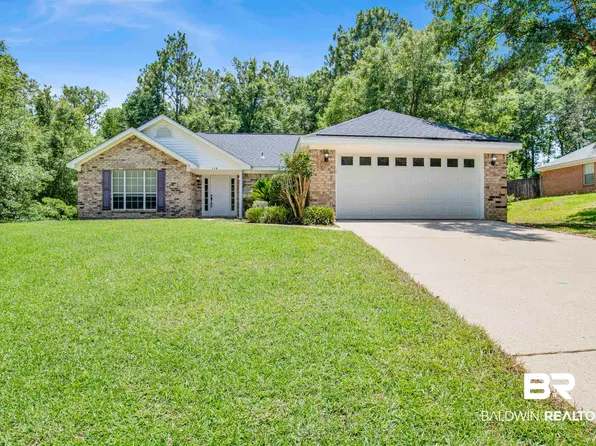 110 Braga Dr, Daphne, AL 36526
