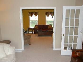 5th image of 208 Branchbrook Dr