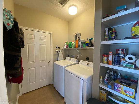 5th image of 1730 Trillium Ln