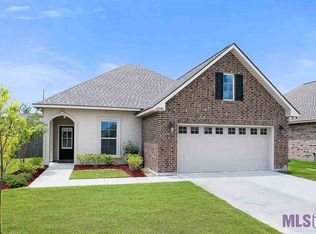 18295 Crows Nest Dr, Prairieville, LA 70769
