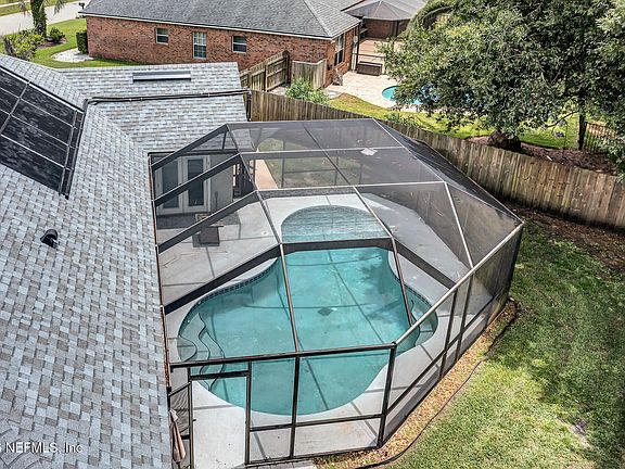 3rd image of 2502 WINGED ELM Drive E