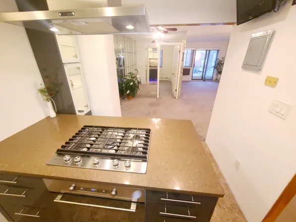 101-20 67th Drive image 9 of 28