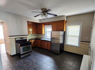 89 Tobey St #2, Providence, RI 02909