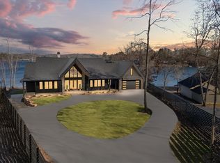 12048 Carnelda Dr, Seneca, SC 29672