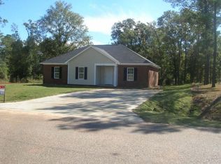 716 Shamrock St, Albany, GA 31721