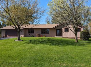 1906 May Dr, Johnsburg, IL 60051