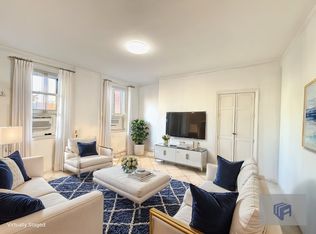 282 Manhattan Ave #B, Brooklyn, NY 11211