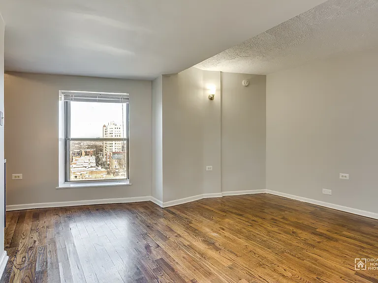 7301 N. Sheridan — Photo 26