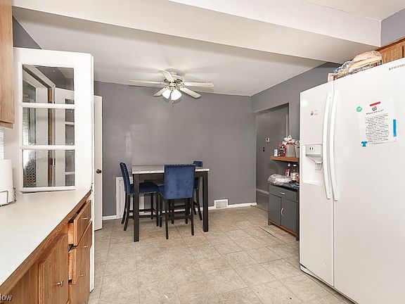 5th image of 21340 Carol Dr