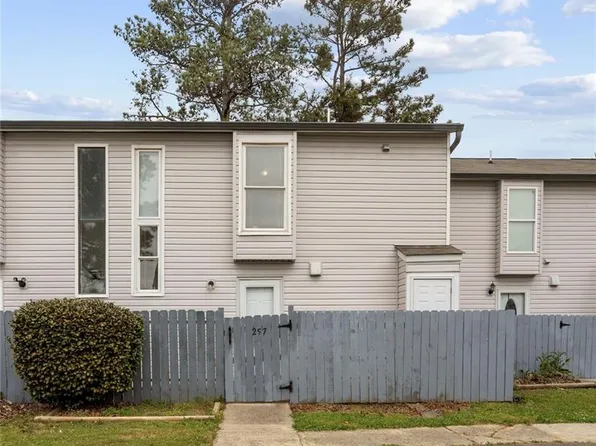 257 Country Club Dr, Jonesboro, GA 30238