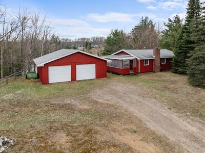 15757 Lakeway Dr, Wolverine, MI, 49799