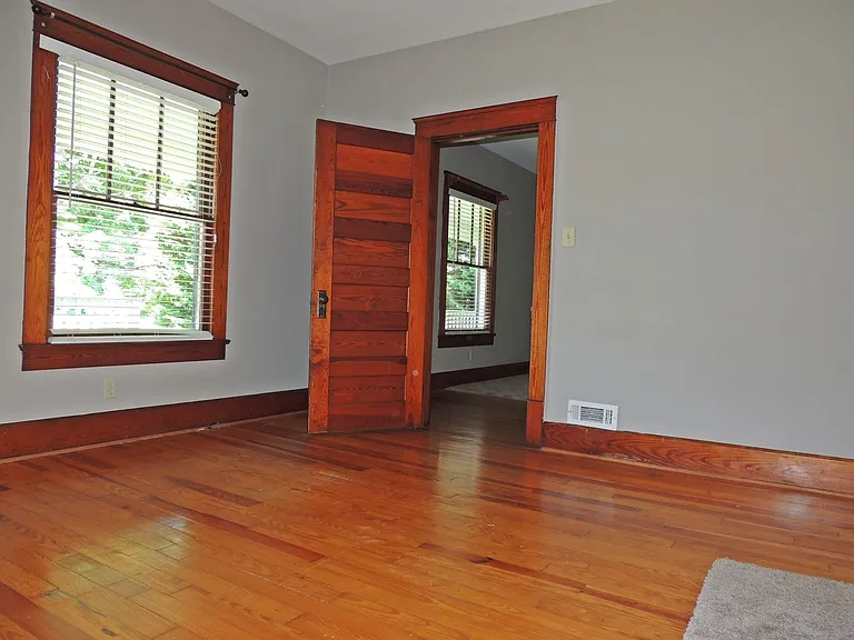 1712 Old Niles Ferry Rd — Photo 13