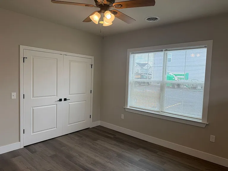 Salem Run Apartments Phase 2 — Photo 407