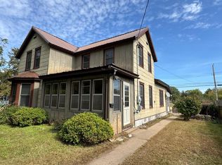 968 S Beaumont Rd, Prairie Du Chien, WI 53821