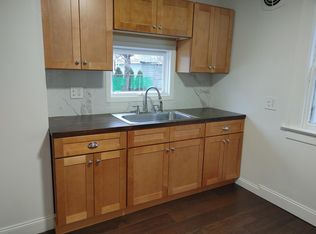 384 Rosewood Ter, Rochester, NY 14609