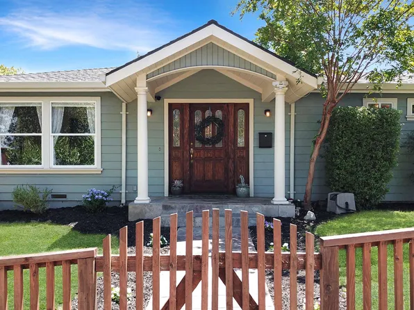 302 Kingston Ave, Martinez, CA 94553