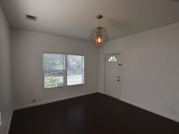 608 W Rosewood Ave, San Antonio, TX 78212