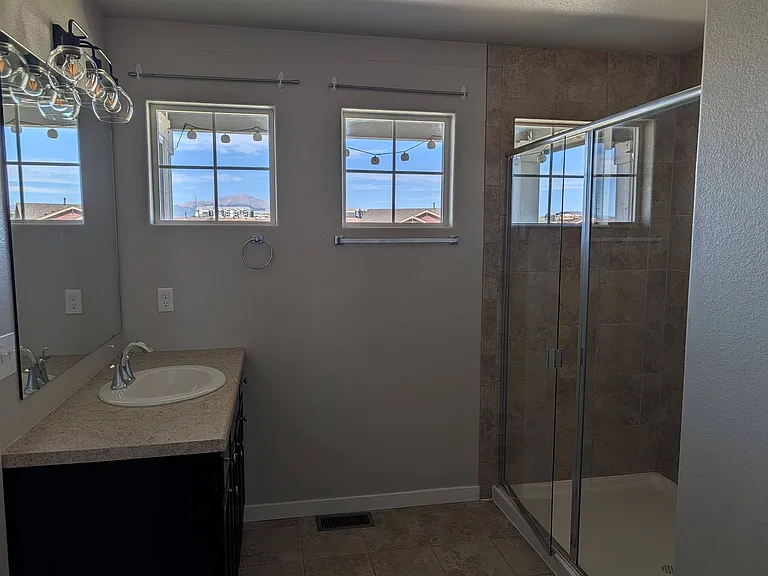 7709 Camille Ct — Photo 25
