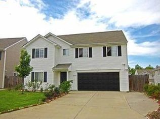 3753 Eskdale Dr, High Point, NC 27260