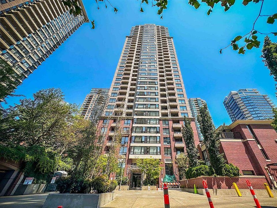 1st image of 909 Mainland St #2105